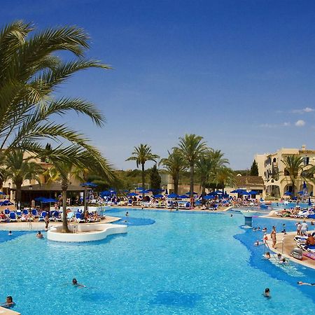 Globales Aparthotel Bouganvilla Sa Coma  Exteriér fotografie