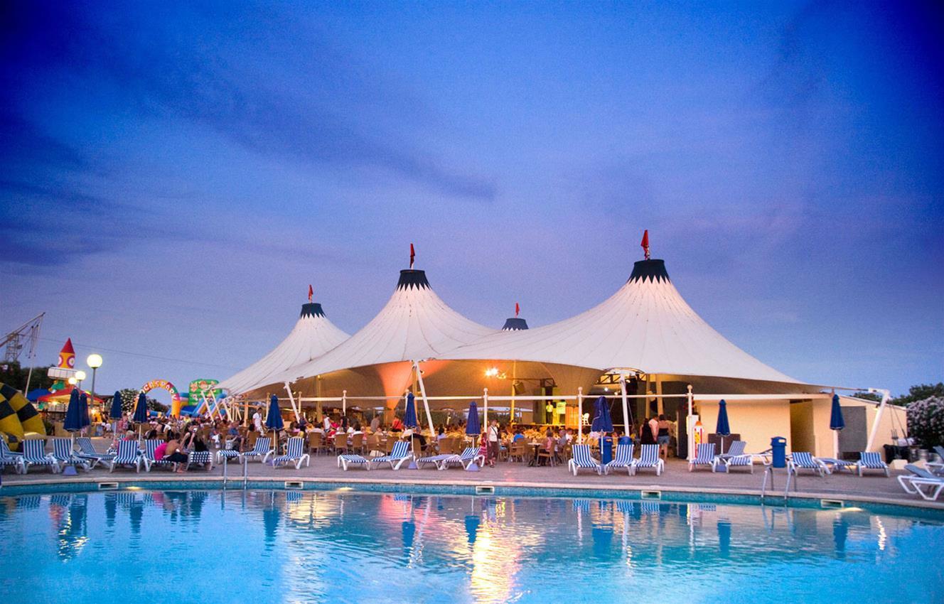 Globales Aparthotel Bouganvilla Sa Coma  Exteriér fotografie