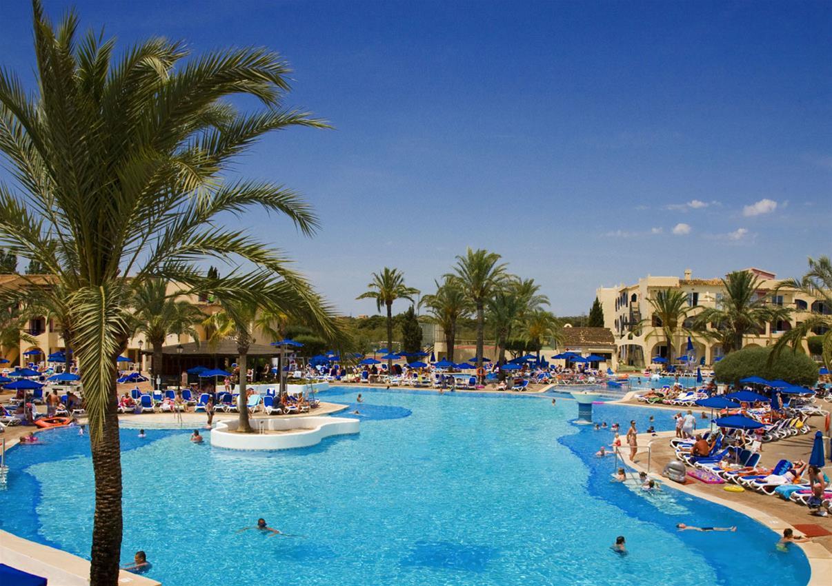 Globales Aparthotel Bouganvilla Sa Coma  Exteriér fotografie